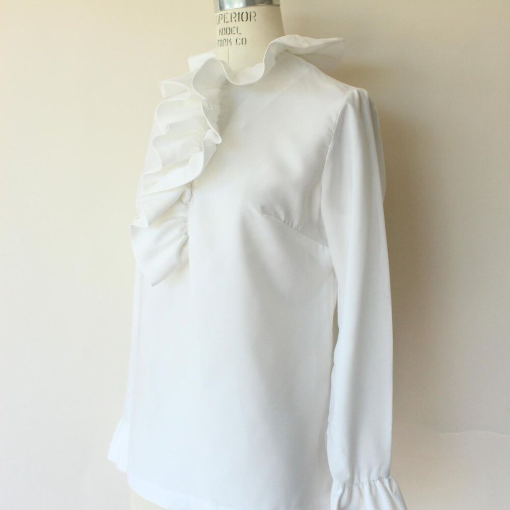 Vintage 1960s Blouse, Teddi of California White Ruffle Collar Top, Zipper Back - Picture 6 of 10